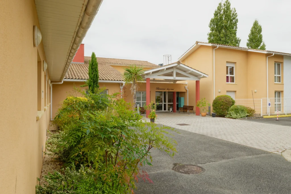 Façade entrée ehpad
